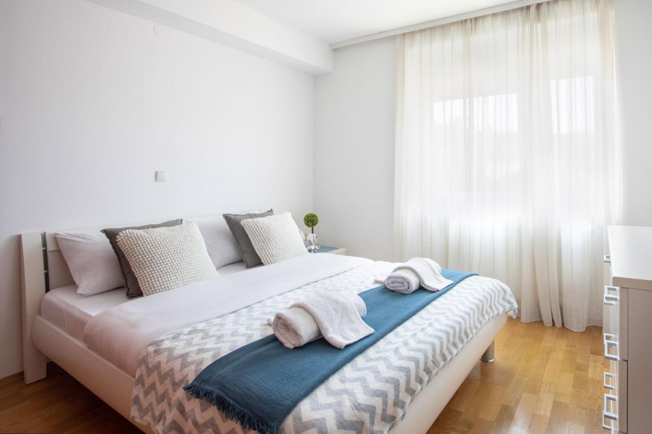 Spacious 2Bdr Apartment With A Cute Balcony Zagreb Exterior photo